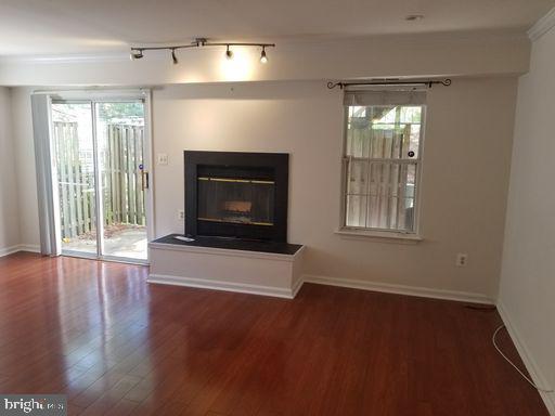 Foto del edificio - 10600 Shasta Ct