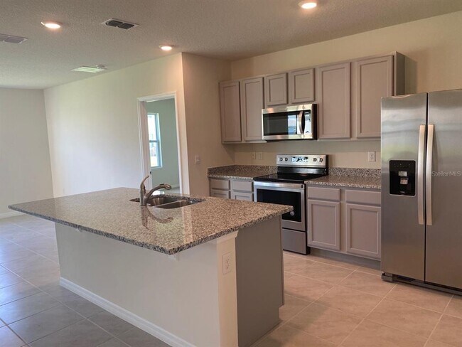 Foto del edificio - 5377 Hickory Downs Wy