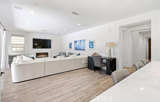 Foto del edificio - 30 Windwalker Way