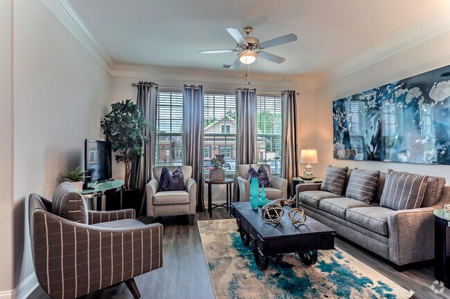 1HAB, 1BA - 934 ft² - Villages at Raleigh Beach