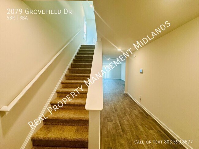 Foto del edificio - 2079 Grovefield Dr