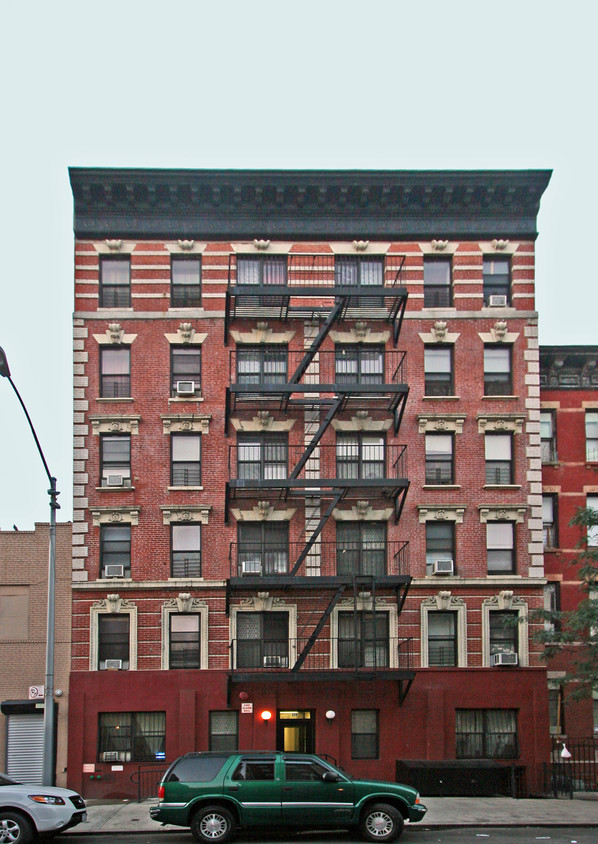 Foto del edificio - 170-172 E 105th St