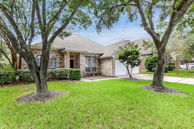 Foto del edificio - 317 Vantage Pointe Cir
