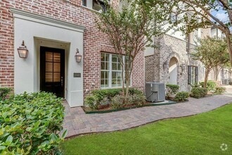 Building Photo - 2705 Cohn Garden Ln