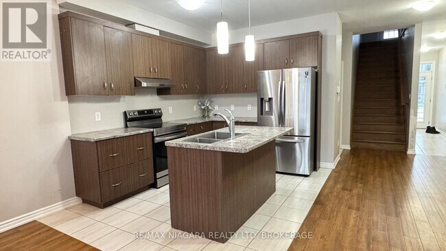 Photo du bâtiment - 263 Louise St.