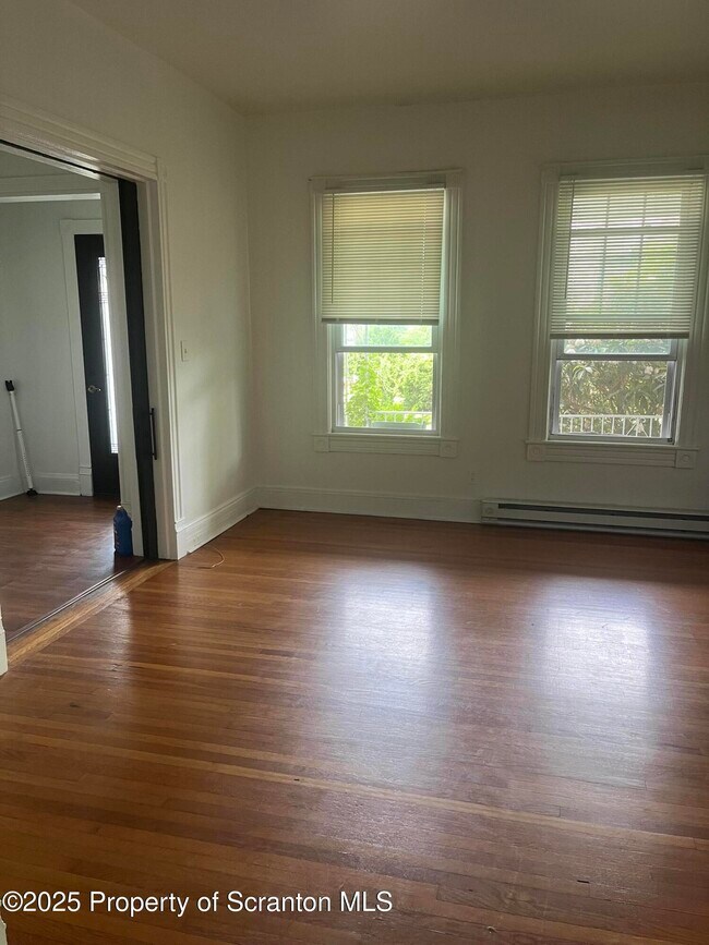 Foto del edificio - 1602 Wyoming Ave