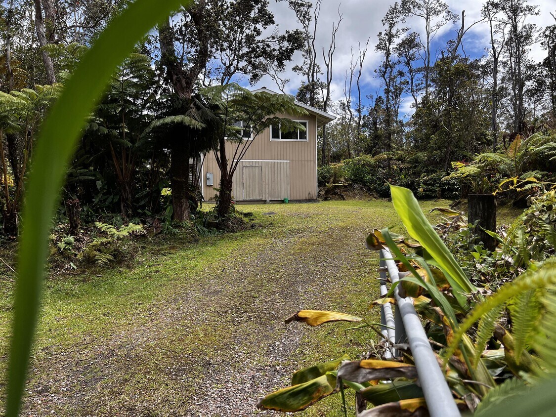 Primary Photo - 11-3235-3235 Alaula St