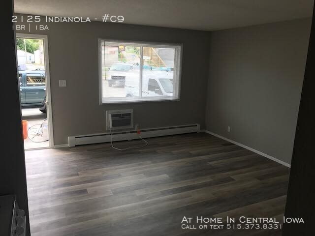 Building Photo - 2125 Indianola Ave