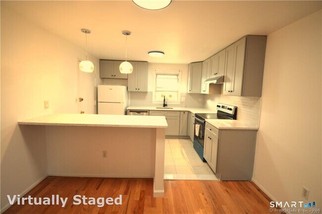 Foto del edificio - 5 Grandview Dr