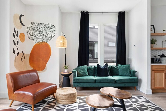 Building Photo - 911 Ramsey St