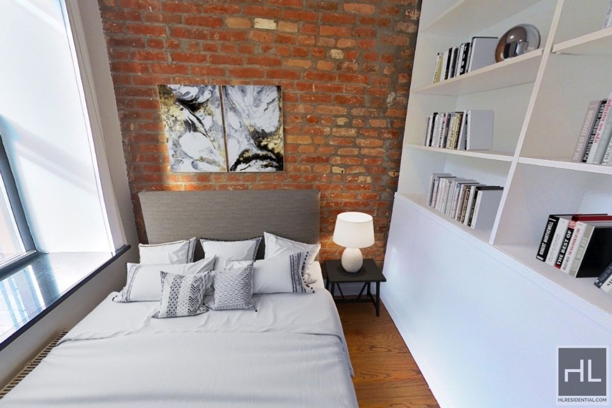 Foto del edificio - E 13TH ST.