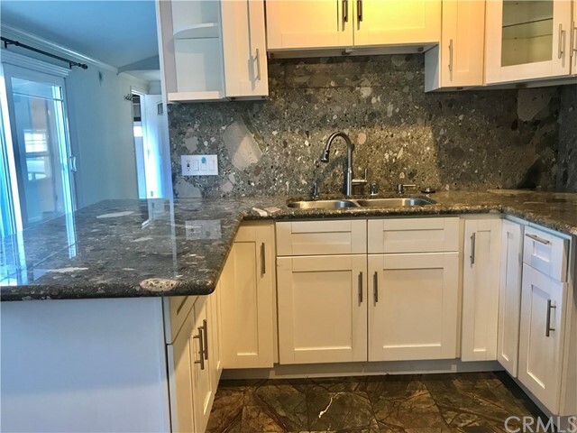 Foto del edificio - 1370 Resort Ln