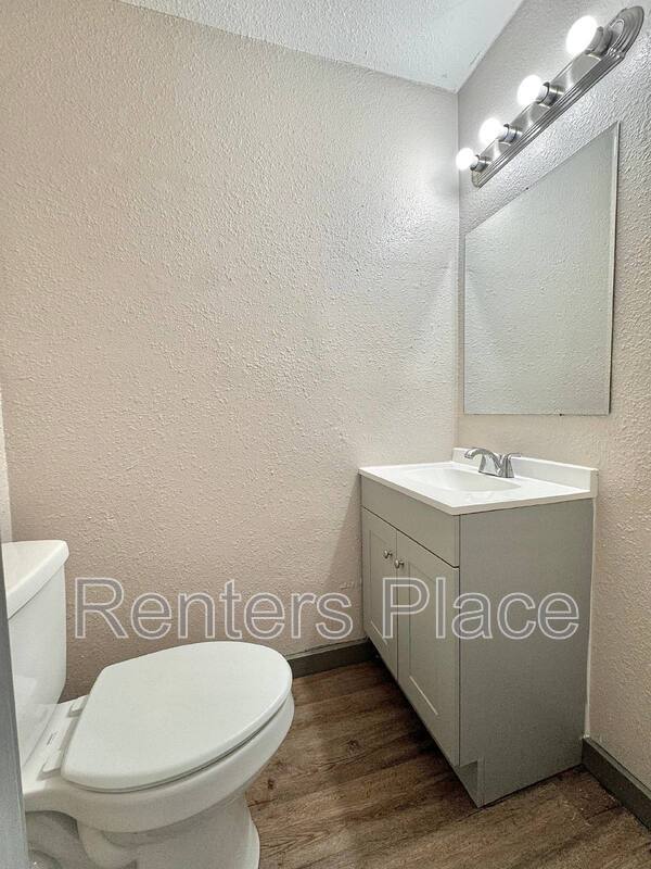 Foto del edificio - 413 E 58th St N