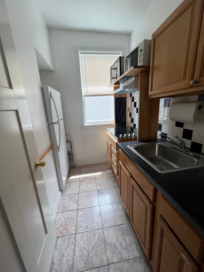 Foto del edificio - 763 N 44th St