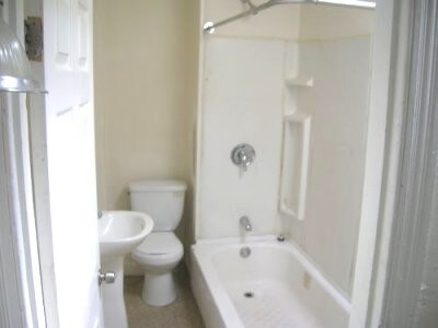 Building Photo - 2422 E Lanvale St