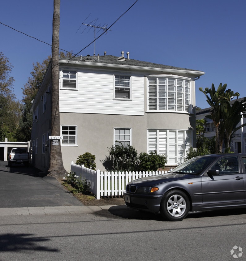 Building Photo - 11147-11151 Acama St