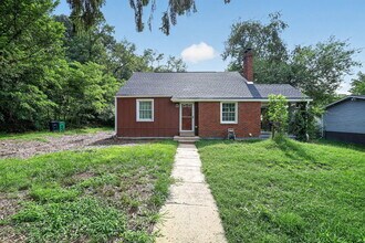 Building Photo - 4700 Addison Dr