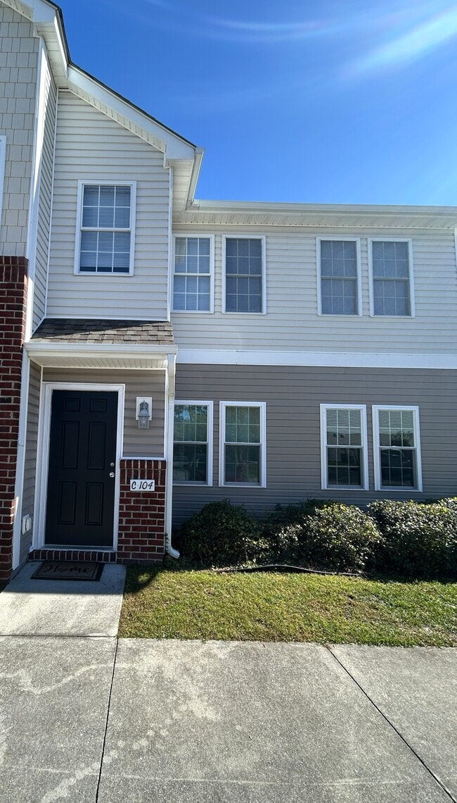 Building Photo - 4513 CC