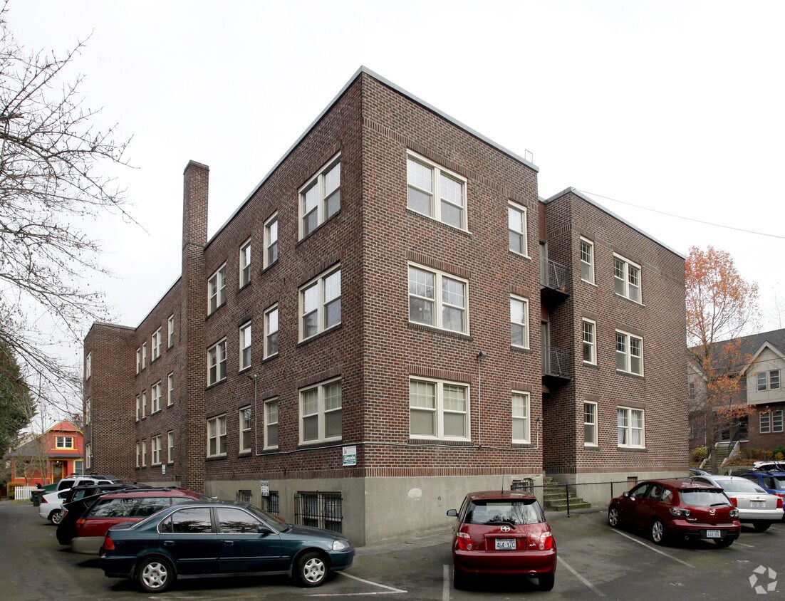 Swansonia Apartments Apartments in Seattle, WA