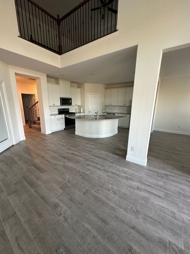 Foto del edificio - 1657 Blakely Pl