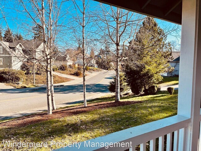 Foto del edificio - 3 br, 2.5 bath House - 1268 NE Cameo Ct