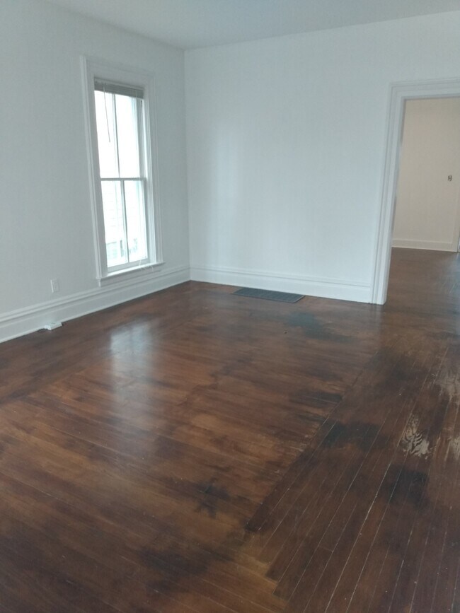 Sala de estar - 1530 Wisconsin Ave