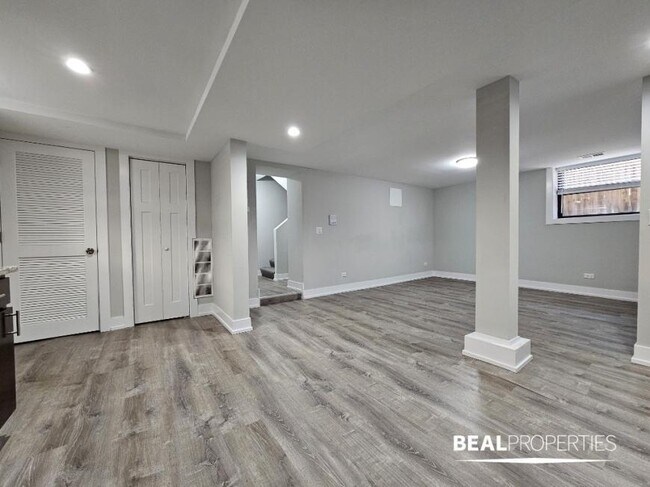 Foto del edificio - 2 bedroom in EVANSTON IL 60202
