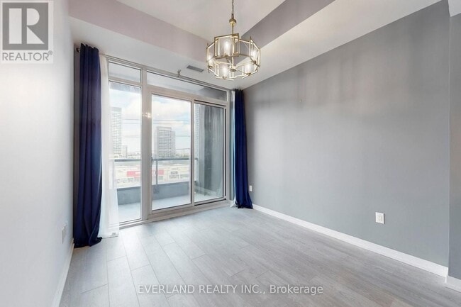 Building Photo - 8868 Yonge St