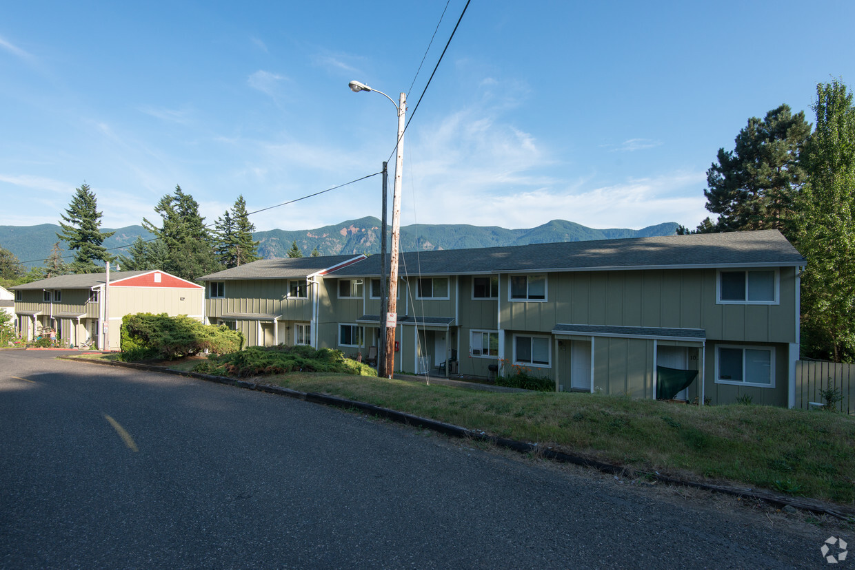 Cascade Village Apartments - Stevenson, WA | Apartments.com