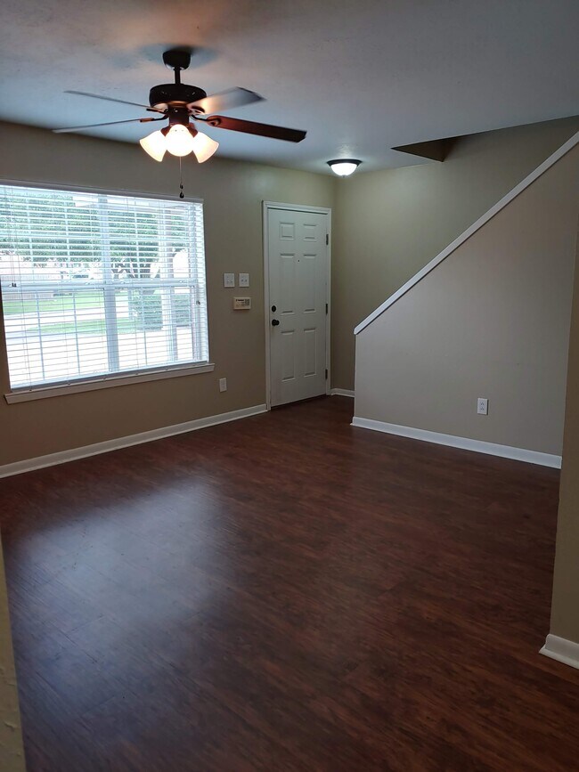 Bright Circle Town Homes Apartments in College Station, TX