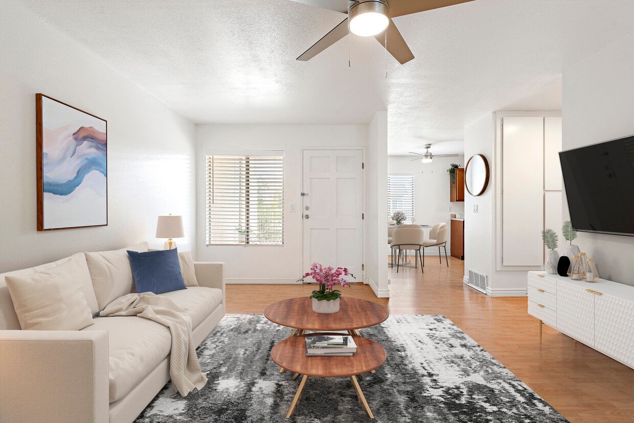 13754 Mango Dr Unit 312, Del Mar, CA 92014 Condo for Rent in Del Mar