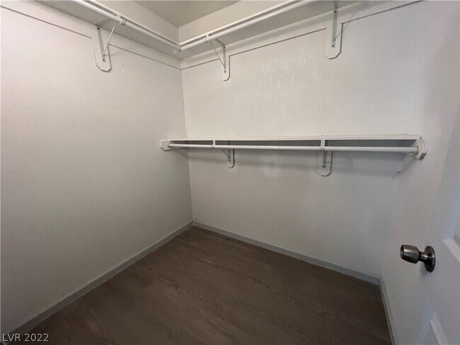 Building Photo - 3911 Torsby Pl