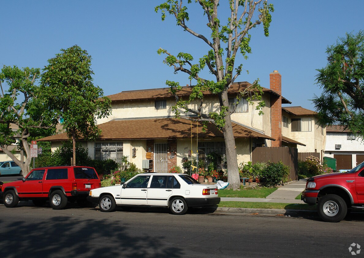 Primary Photo - 640 S Fashion Park St