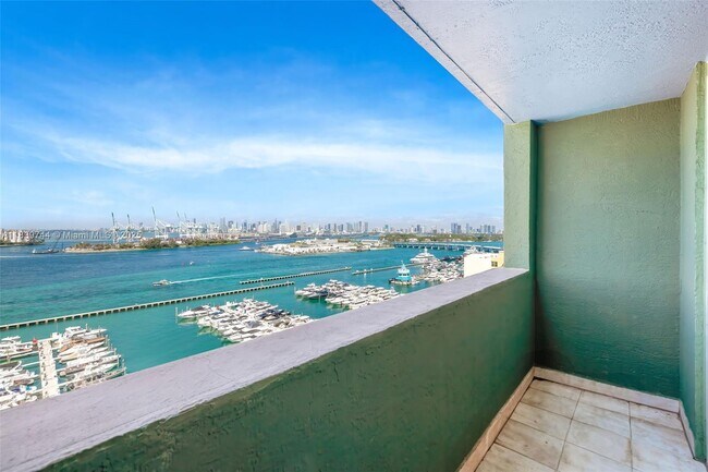 Foto del edificio - 90 Alton Rd