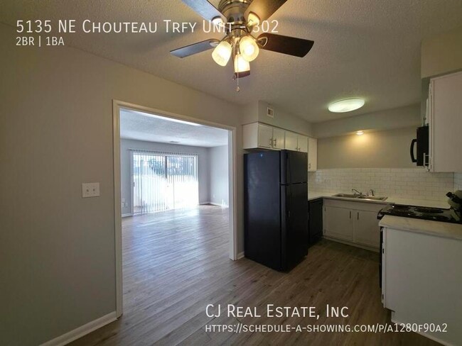 Building Photo - 5135 NE Chouteau Trafficway