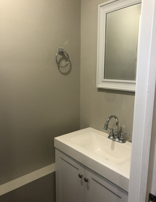 First floor half bath - 104 Gregory Island Rd