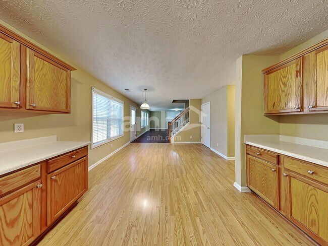 Foto del edificio - 3512 Kittery Dr SW