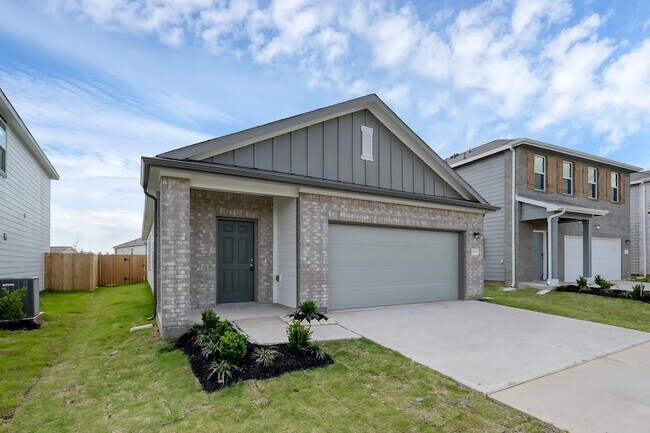 Foto del edificio - 15009 Ronan Dr