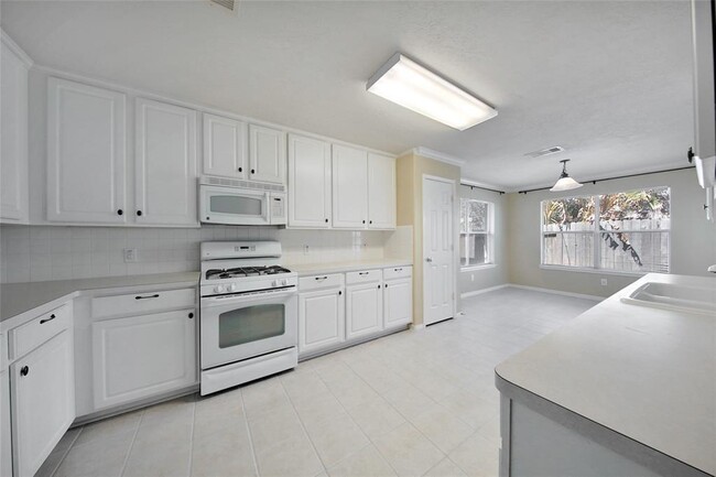 Building Photo - 4506 Bridgestone Cliff Ct