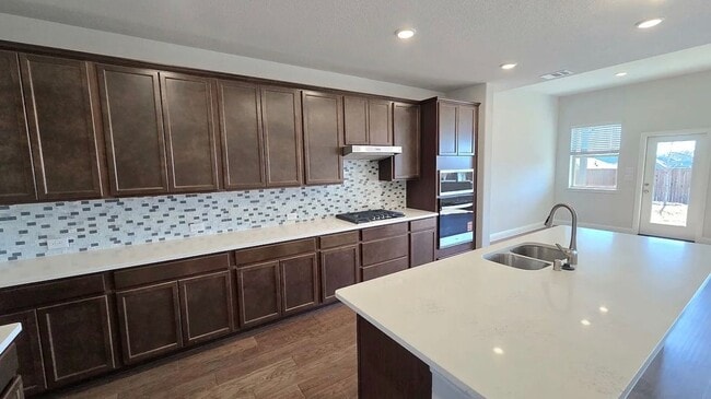 Building Photo - 3017 Burwick Ln