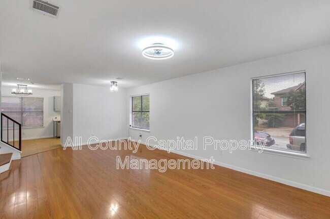 Foto del edificio - 910 Crieff Cross Dr