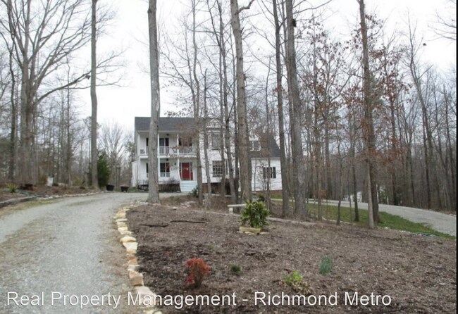 Building Photo - 4 br, 2.5 bath House - 874 Genito West Blvd