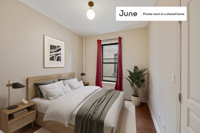 Foto del edificio - Room in Shared 4 bed/1 bath home