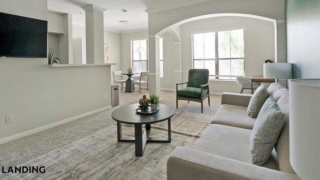 Foto del edificio - 2500 Woodland Park Dr