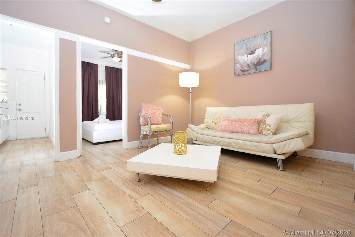720 Lenox Ave 9 Miami Beach Fl 33139 - 720  Lenox Ave 9 Miami Beach Fl 33139