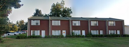Building Photo - 1698 Dale Rd