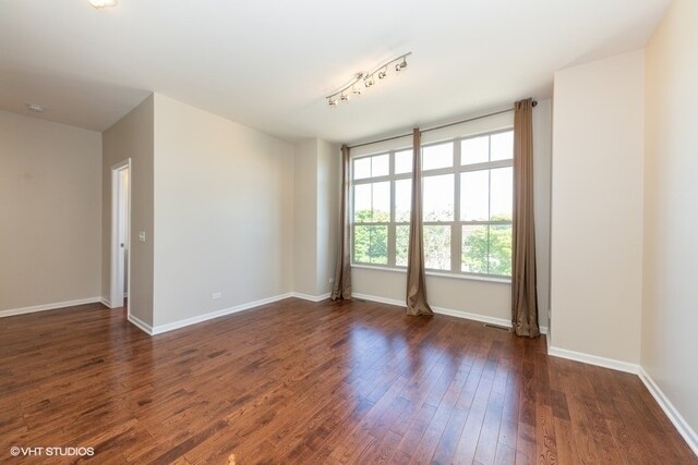 Foto del edificio - 323 Aspen Pointe Rd