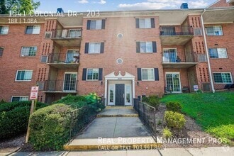 Building Photo - 1541 Colonial Dr