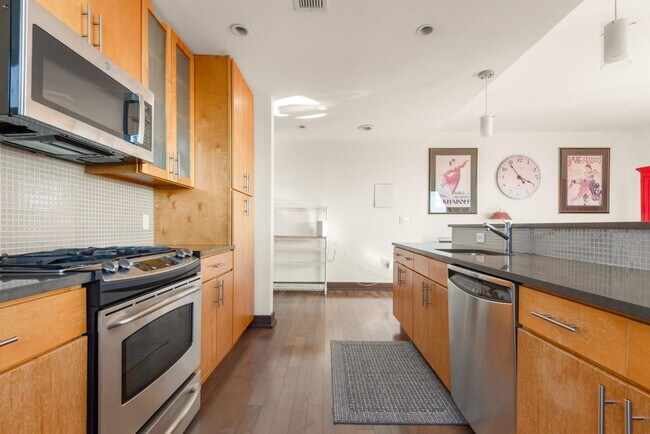 Foto del edificio - 3312 Hudson Ave