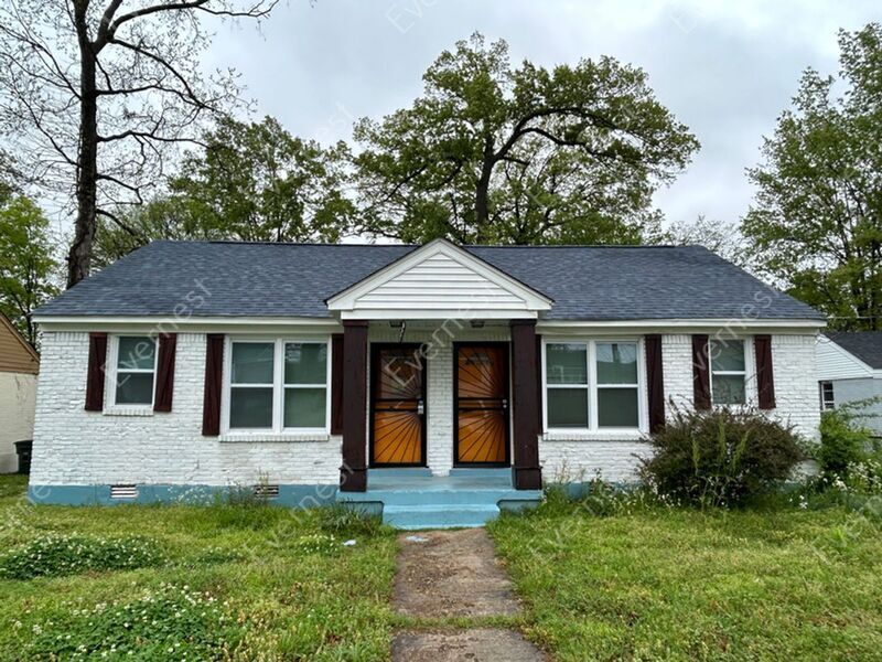 Primary Photo - 1080 Palmetto Ave